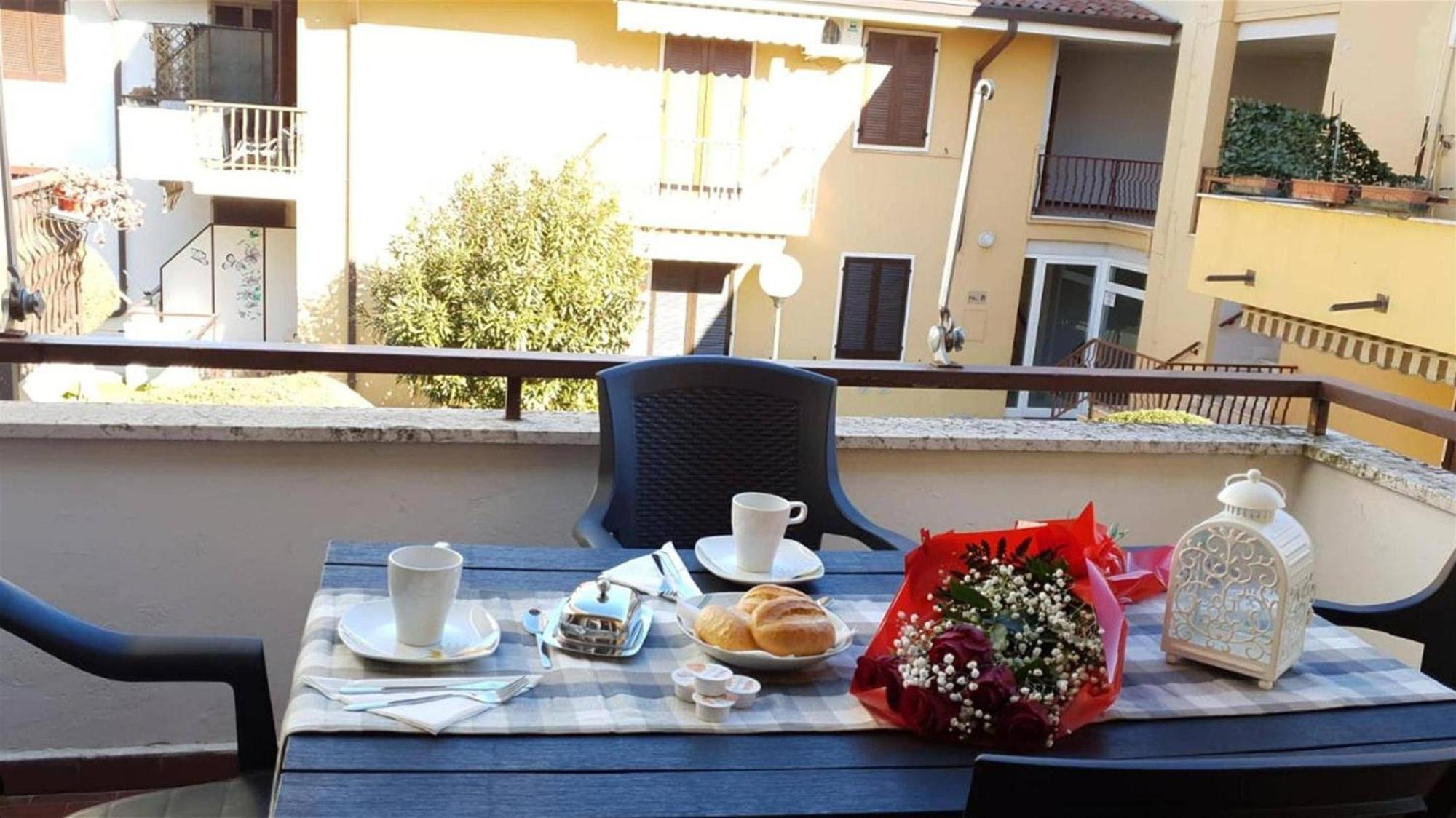 Apartamento Casa Sant Elena Id15675 Peschiera del Garda Exterior foto